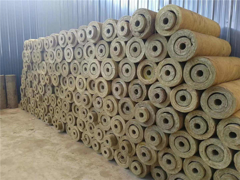 巖棉復(fù)合保溫管費(fèi)用多少