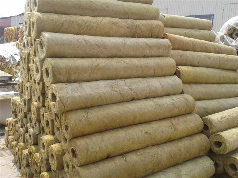 成都復合巖棉保溫管